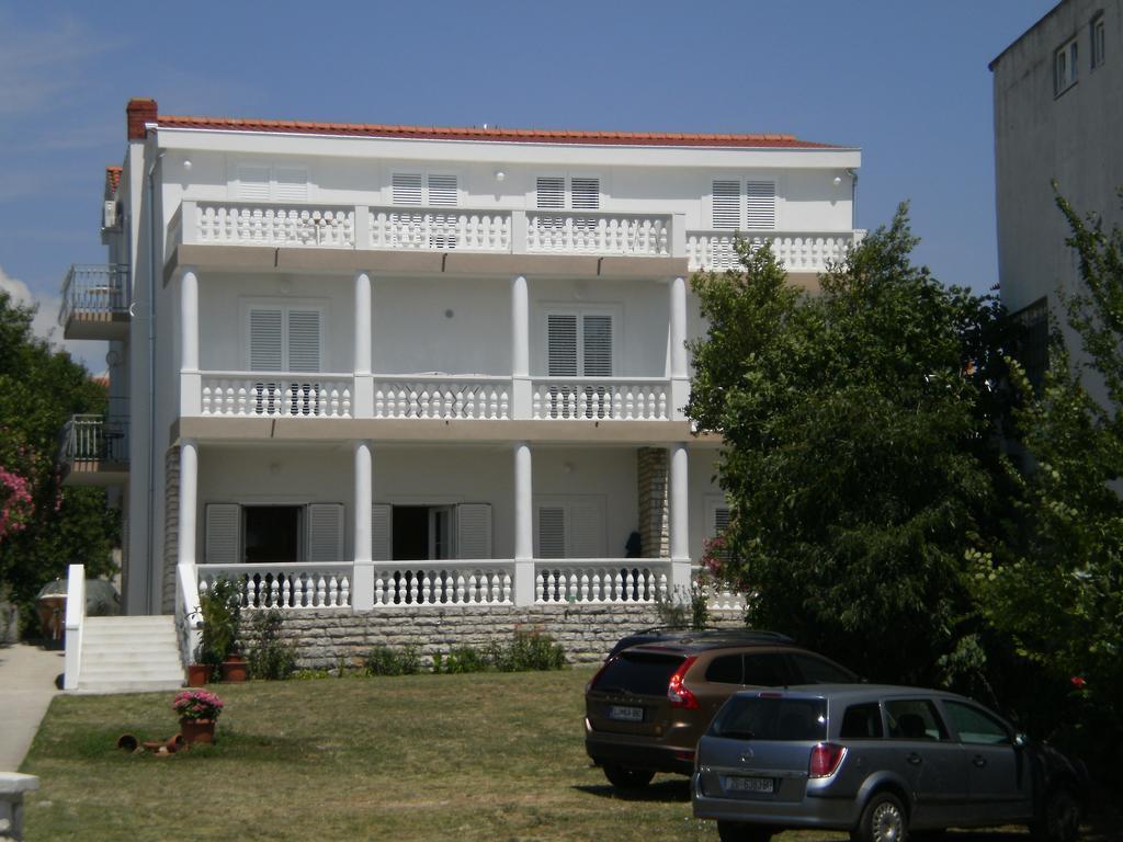 Apartment&Rooms Villa Kolonada Vodice Esterno foto