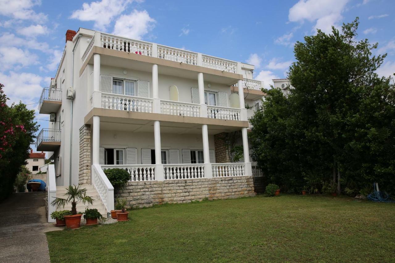 Apartment&Rooms Villa Kolonada Vodice Esterno foto